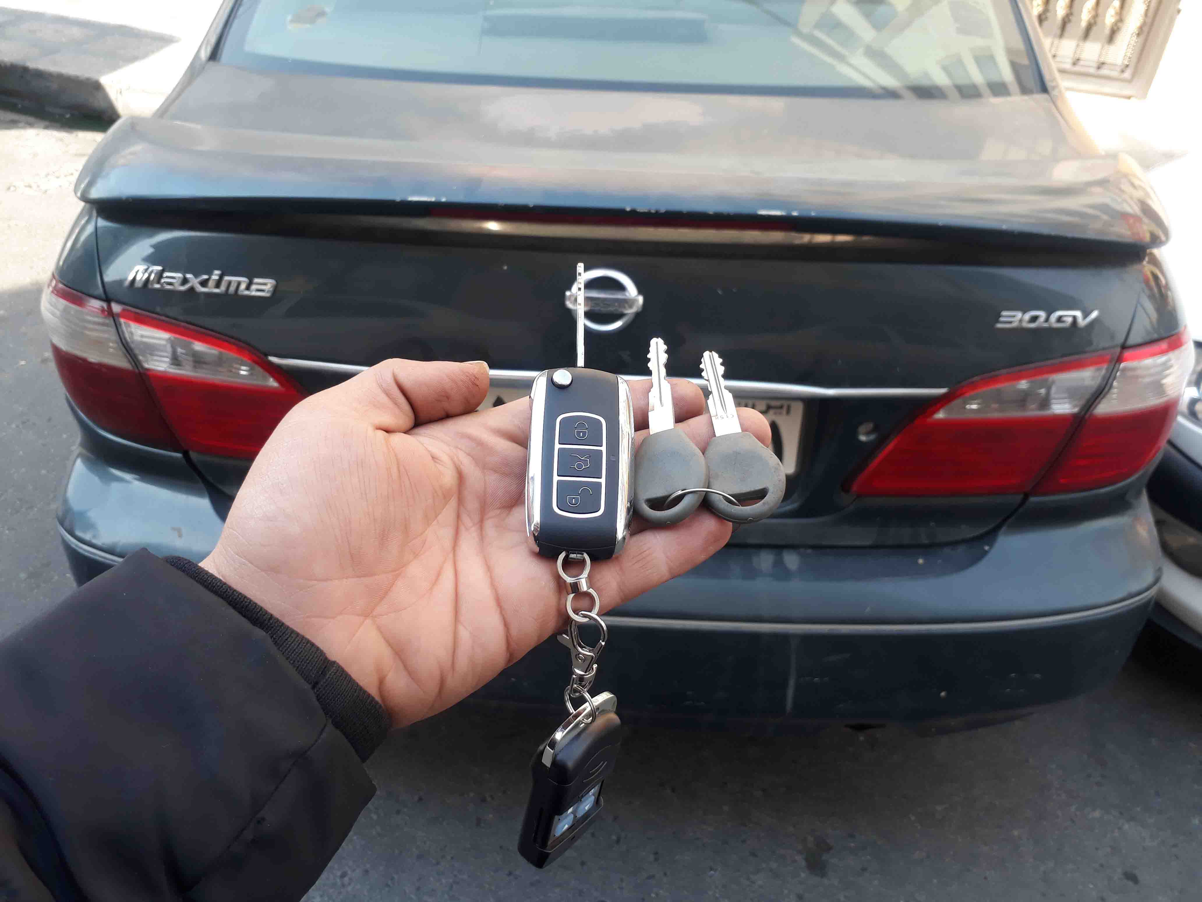 ساخت سوئیچ کلید ریموت نیسان ماکسیما