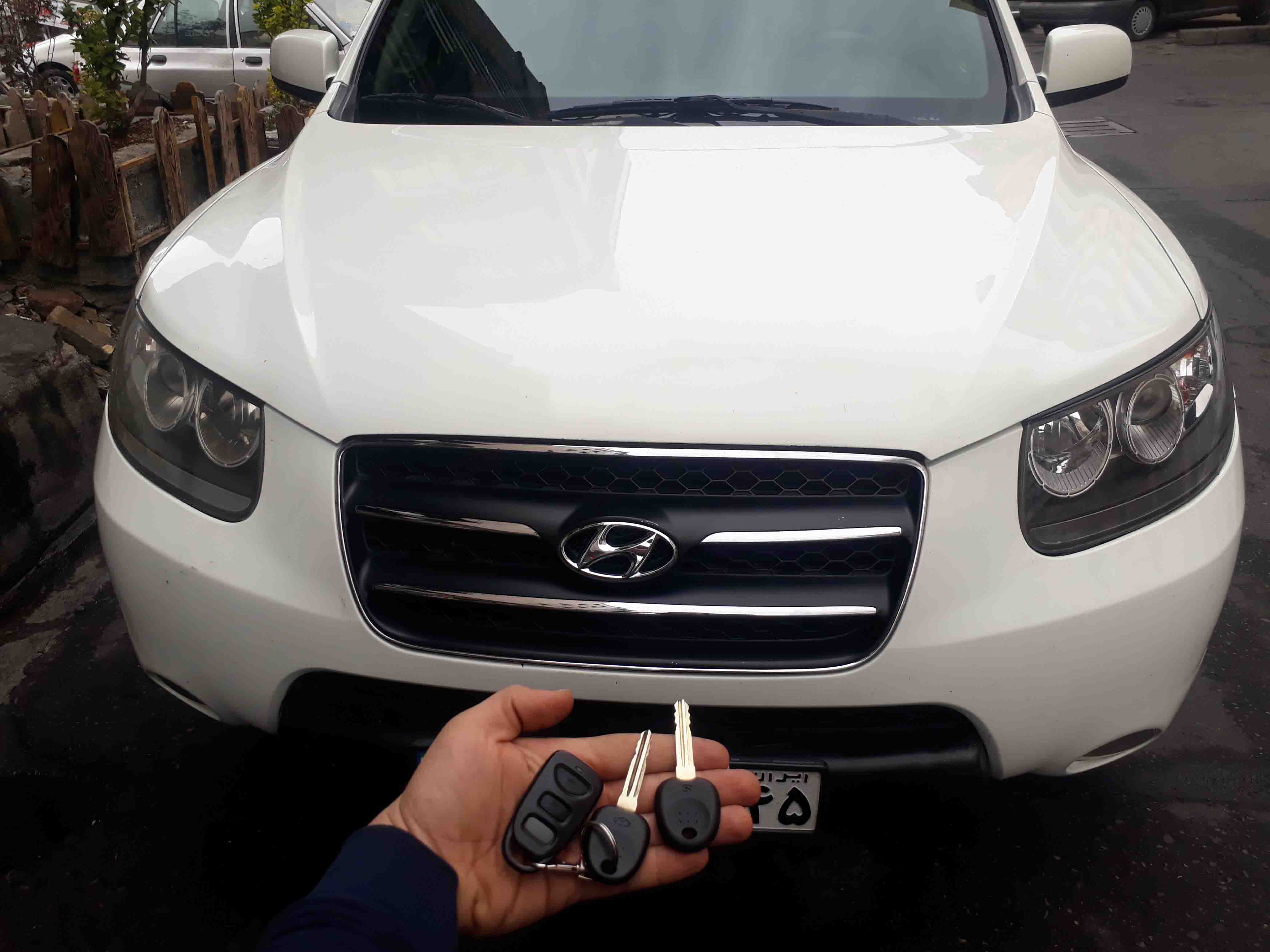 ساخت سوئیچ ریموت یدک توسان اکسنت النترا در سعادت آباد