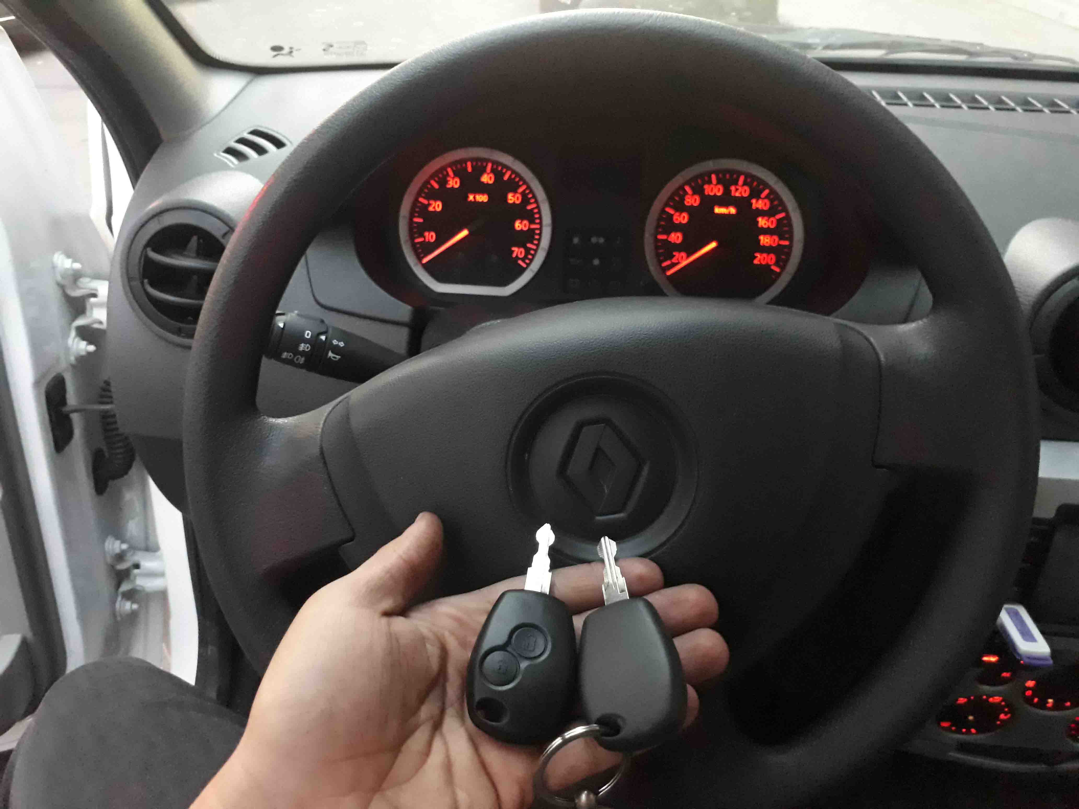 ساخت سوئیچ یدک خوروی رنو ال90 در سعادت آباد