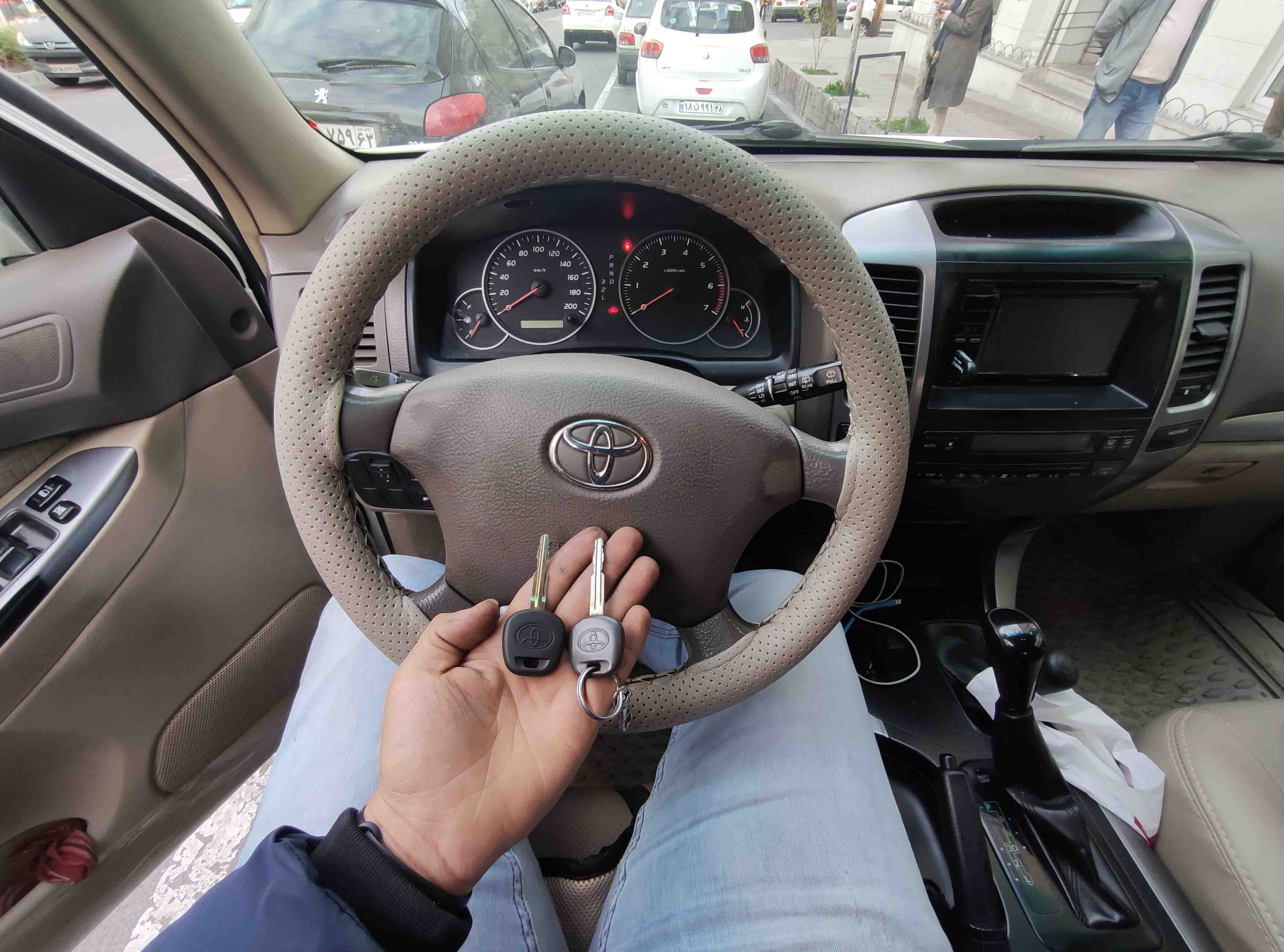 ساخت سوئیچ یدگ برای خودروی تویوتا پرادو کمری کرولا لندکروز